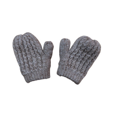  DaCée Designs Solid Cable Mittens - MIT23