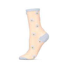  Memoi Women's Delightful Daisies Sheer Socks - MCF07893