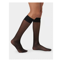  Hue Pin Dot Knee High Sock - U24344